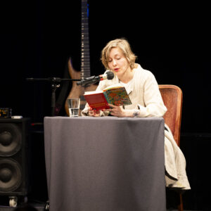 Autorin Valery Tscheplanowa bei ihrer Lesung bei der Eröffnung des 16. Literaturfest Salzburg