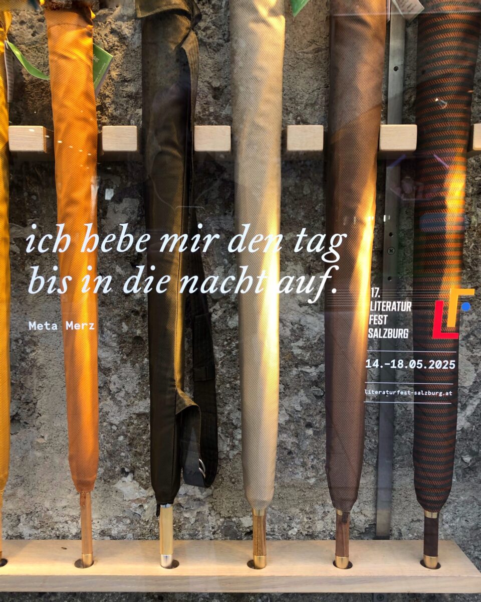 Schaufensterzitat 2025: "ich gebe mir den tag bis in die nacht auf" von Meta Merz